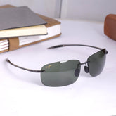 Maui Jim Breakwall 422-28 Green Sunglasses