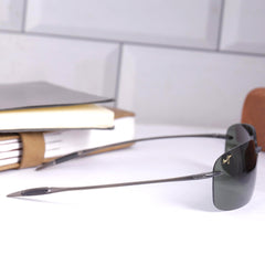 Maui Jim Breakwall 422-28 Green Sunglasses