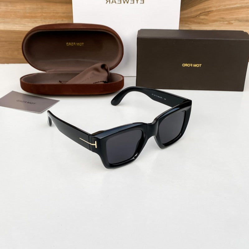 T0m F0rd 184 Black-Black Sunglass (Shining)