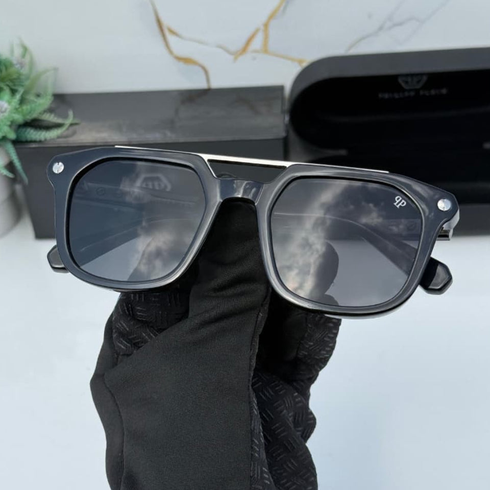 Stealth Square PL Black Sunglass