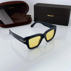 T0m F0rd 184 Black-Yellow Sunglass (Shining) with glossy black frame and yellow lenses